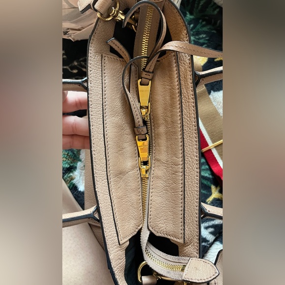 Authentic Miumiu sheep leather small bag - Picture 10 of 11